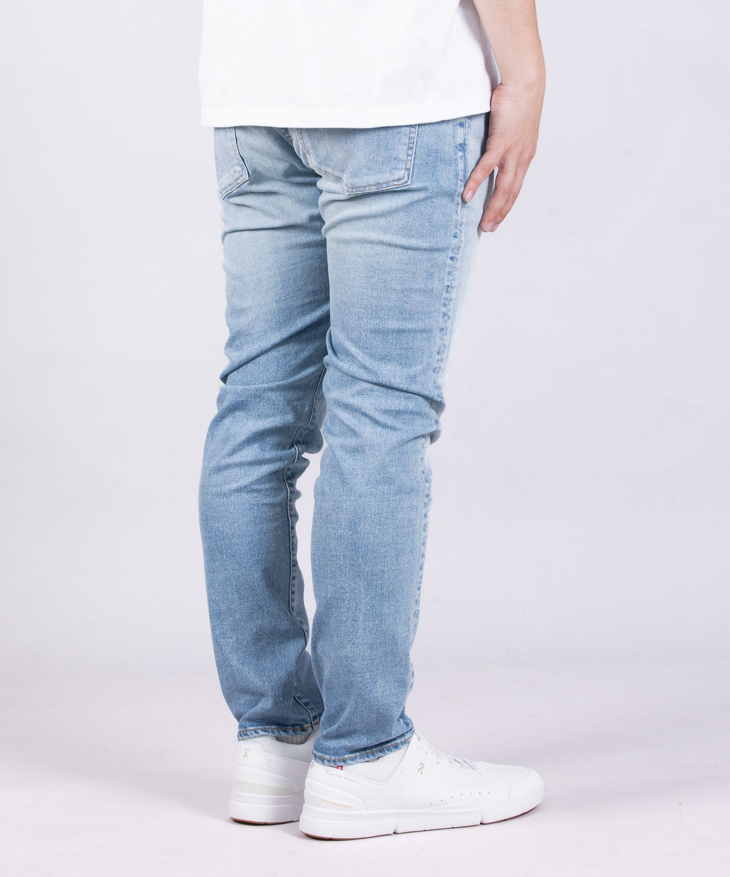 JAPAN BLUE JEANS JBAG1322 アルティメットストレッチデニムパンツ