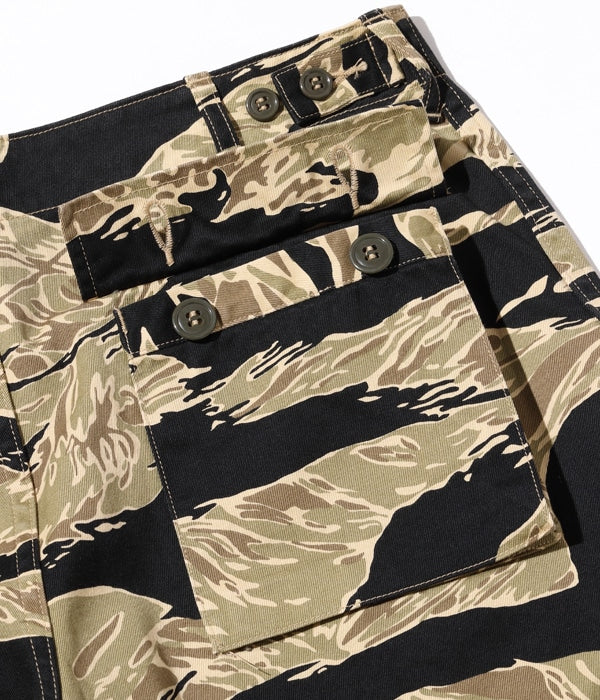 BUZZ RICKSON'S バズリクソンズ  2026年6月5日再入荷 / Lot No. BR51904 / GOLD TIGER PATTERNS SHORTS