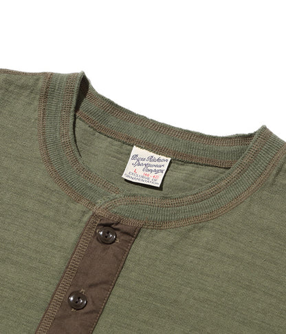 BUZZ RICKSON'S 短袖军事亨利领 T 恤“SLUB YARN HENLEY NECK T-SHIRT” BR79192